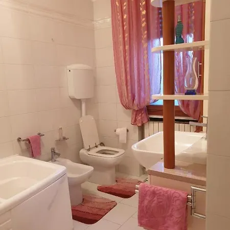 Duplex Lägenhet Carpi